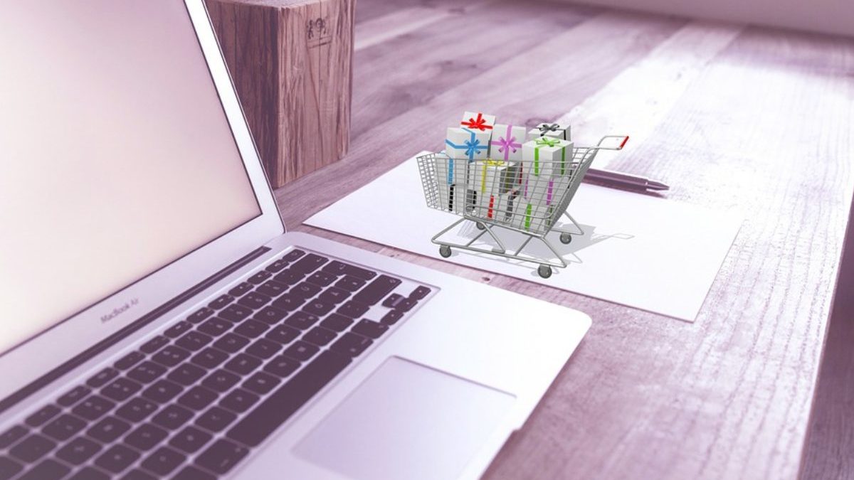 Mastering eCommerce: How An eCommerce Expert Can Help