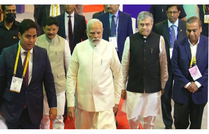 rajkotupdates.news_pm-modi-India-plans-to-launch-5g-services-soon